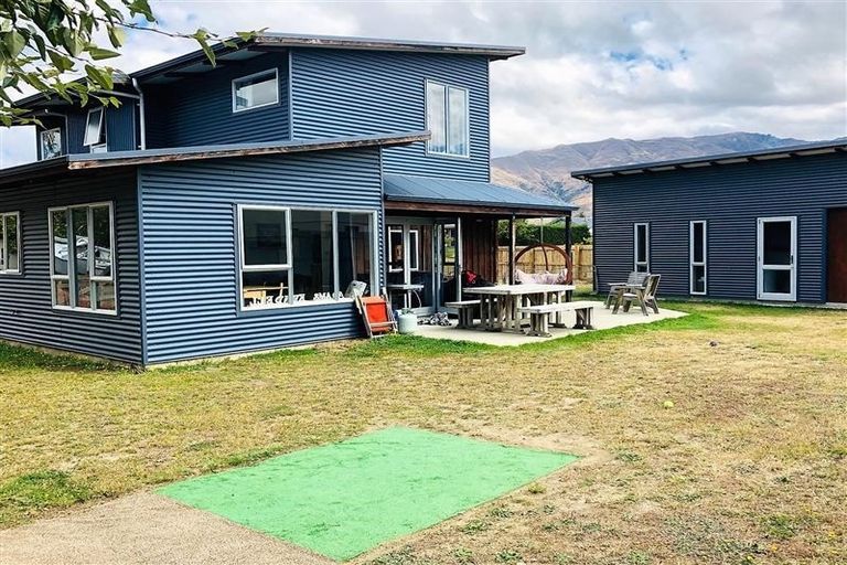 Photo of property in 29 Glengyle Way, Wanaka, 9305