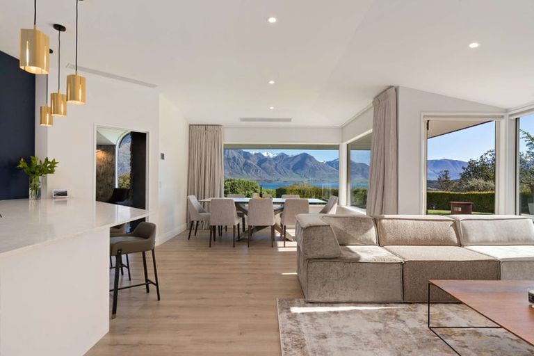 Photo of property in 28 Baywaters Lane, Closeburn, Queenstown, 9371
