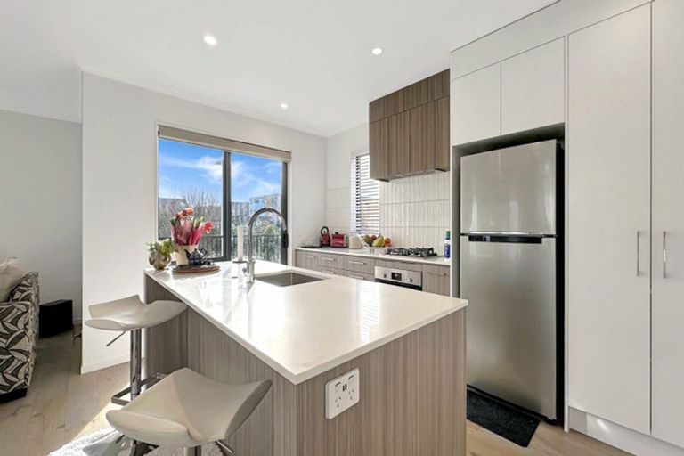 Photo of property in 20 Kilcadden Drive, Flat Bush, Auckland, 2019