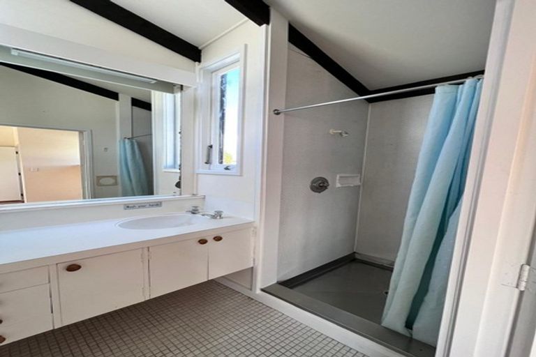 Photo of property in 2/128 Great South Road, Manurewa, Auckland, 2102