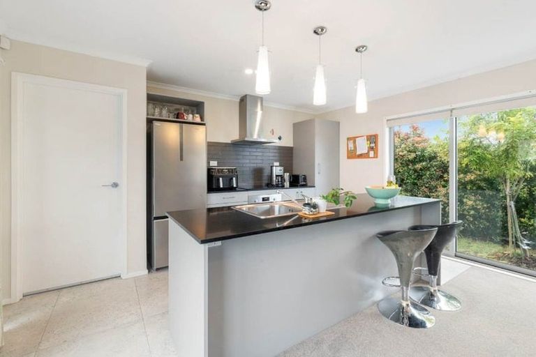 Photo of property in 32 Kare Ariki Place, Pukekohe, 2120