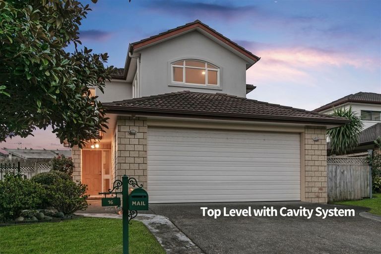 Photo of property in 16 Coachman Drive, Flat Bush, Auckland, 2016