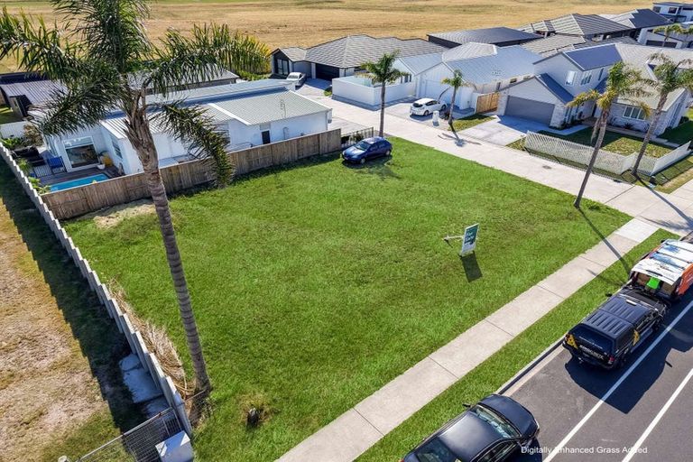 Photo of property in 1 Lorata Close, Papamoa Beach, Papamoa, 3118