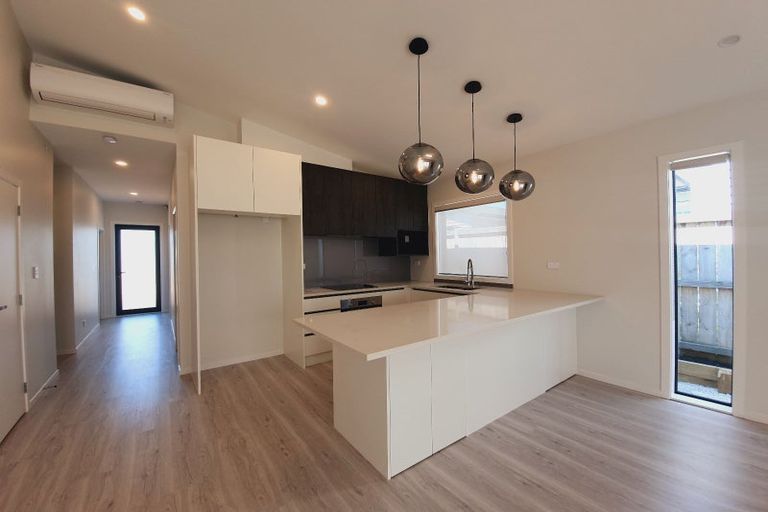 Photo of property in 12 Percheron Road, Pukekohe, 2120