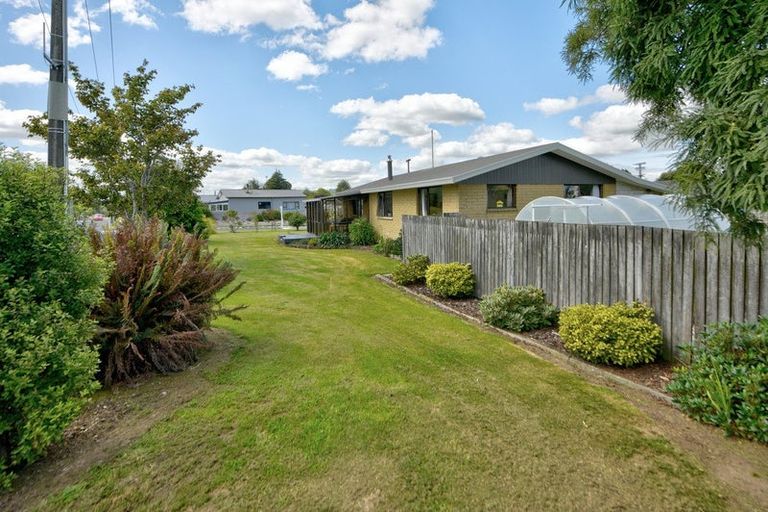Photo of property in 2 Ruia Street, Gore, 9710