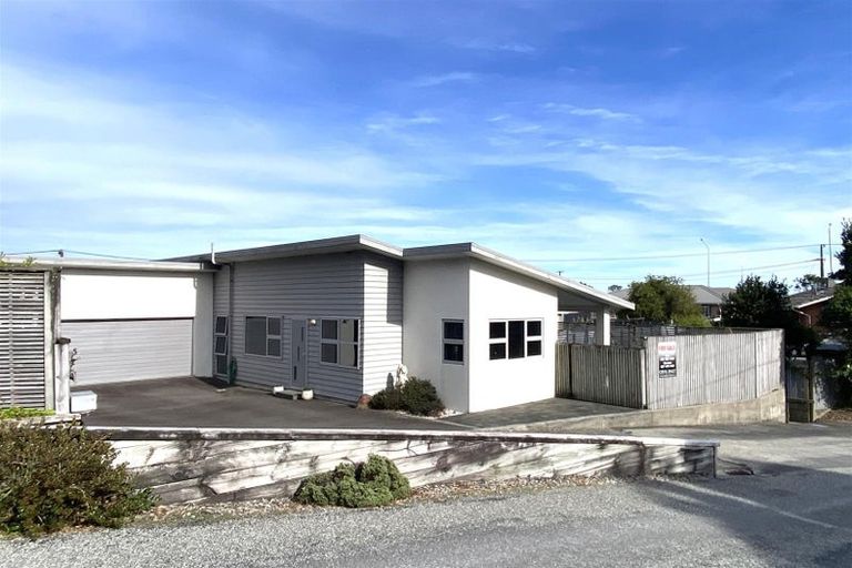 Photo of property in 2 Fernhill Place, Karoro, Greymouth, 7805