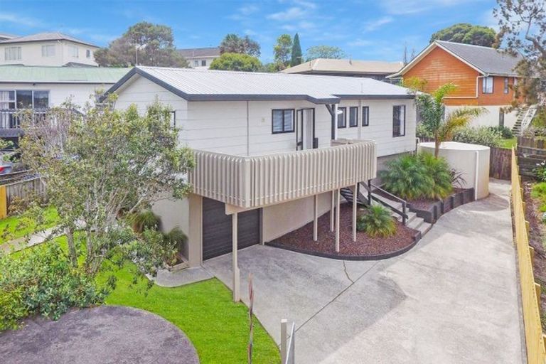 Photo of property in 2/332 Whangaparaoa Road, Stanmore Bay, Whangaparaoa, 0932