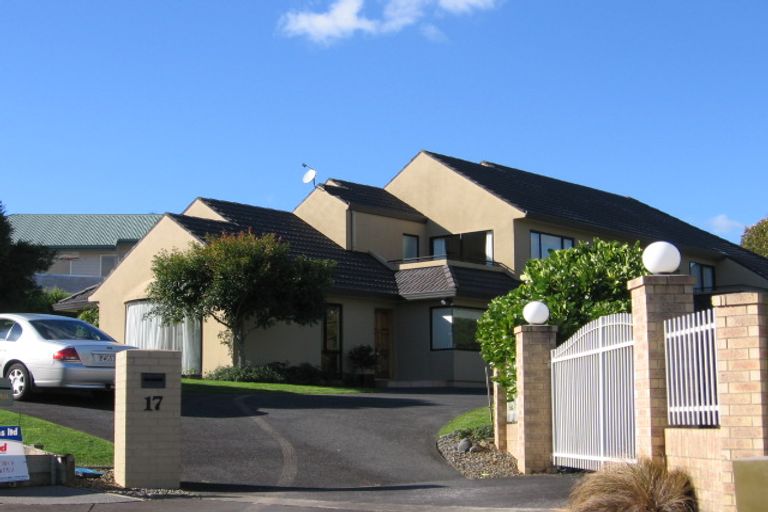 Photo of property in 17 Del Mar Court, Shamrock Park, Auckland, 2016