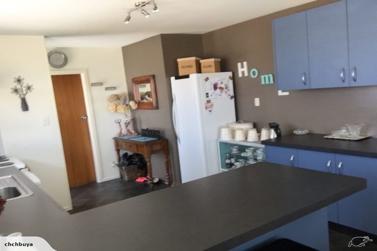 Photo of property in 71 Johns Road, Rangiora, 7400