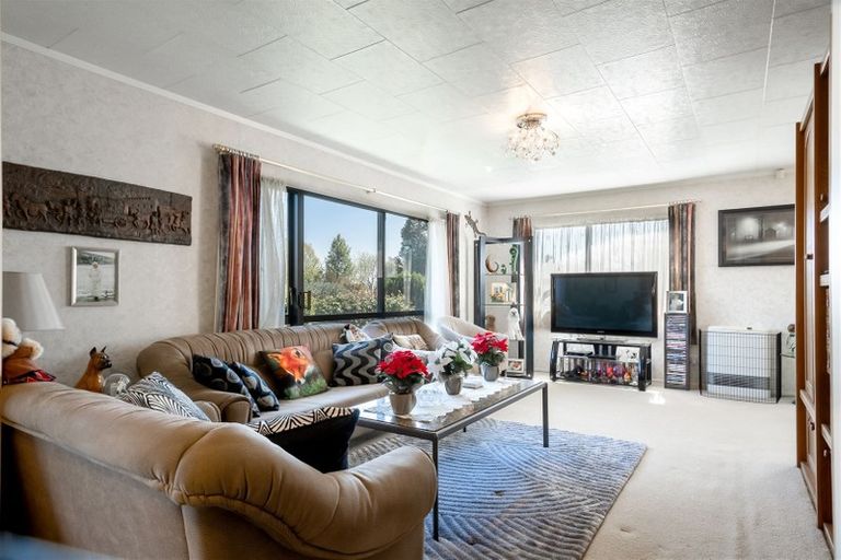 Photo of property in 1101 Kihikihi Road, Te Awamutu, 3800