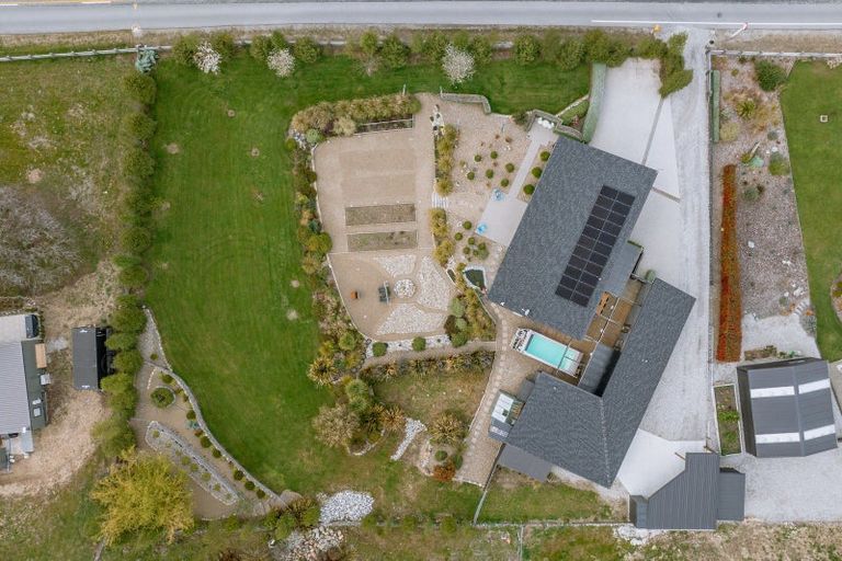 Photo of property in 115 Lowburn Valley Road, Lowburn, Cromwell, 9384