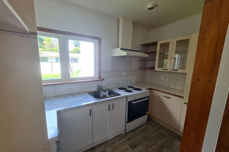 Photo of property in 16 Corlett Street, Utuhina, Rotorua, 3015
