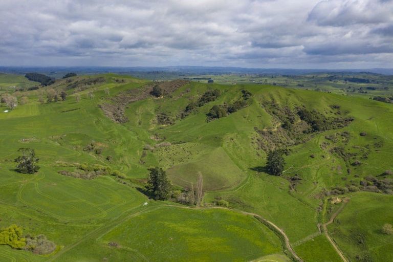 Photo of property in 196 Happy Valley Road, Owhiro Bay, Wellington, 6023