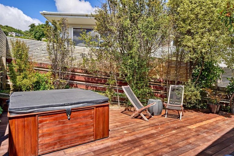 Photo of property in 6 Spinnaker Drive, Whitby, Porirua, 5024