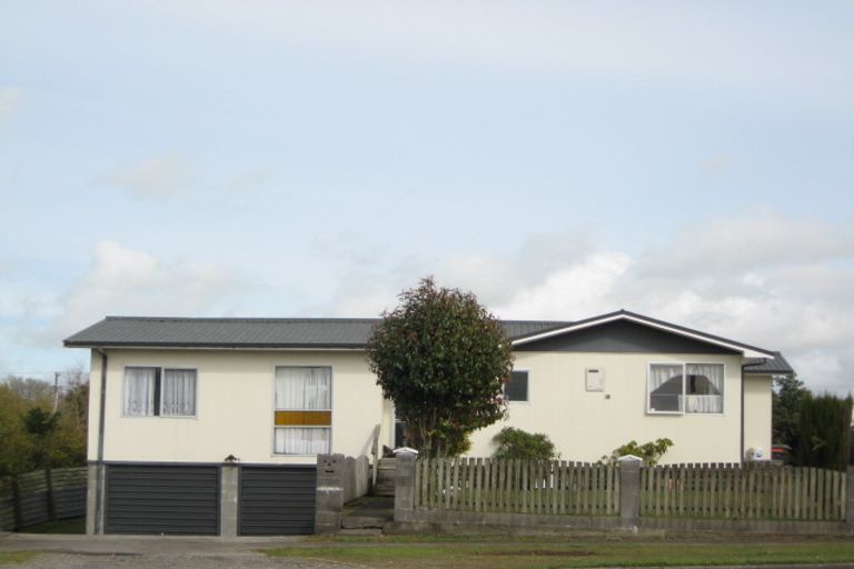 Photo of property in 465 Broadway, Stratford, 4332