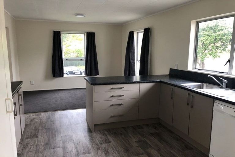 Photo of property in 57 Omapere Street, Whitby, Porirua, 5024