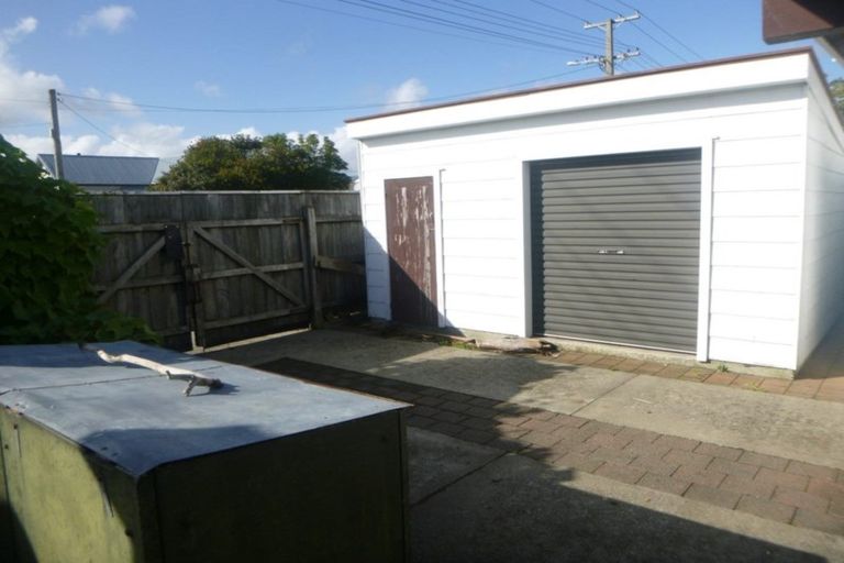 Photo of property in 40 Cobden Street, Westport, 7825