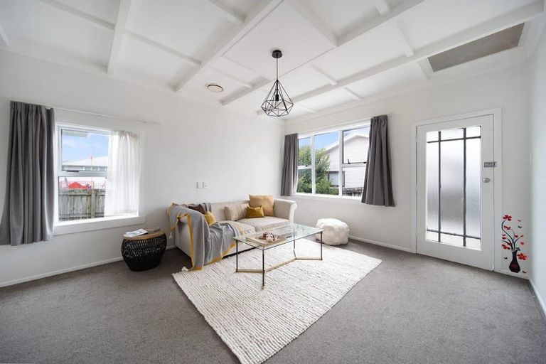 Photo of property in 7 Patience Way, Massey, Auckland, 0614