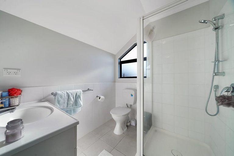 Photo of property in St Claire Village, 120/172 Mcleod Road, Te Atatu South, Auckland, 0610