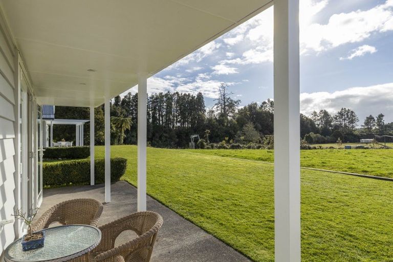 Photo of property in 369 Tariki Road, Ratapiko, 4390