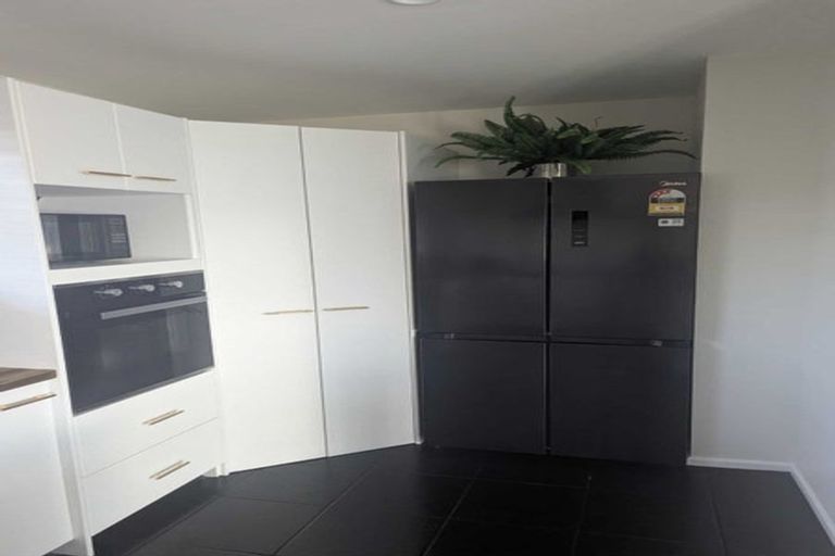 Photo of property in 205a Main North Road, Redwood, Christchurch, 8051