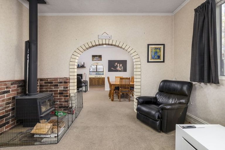 Photo of property in 11 Coronation Street, Waimate, 7924