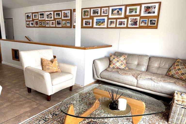 Photo of property in 24 Carnmore Place, Torbay, Auckland, 0630