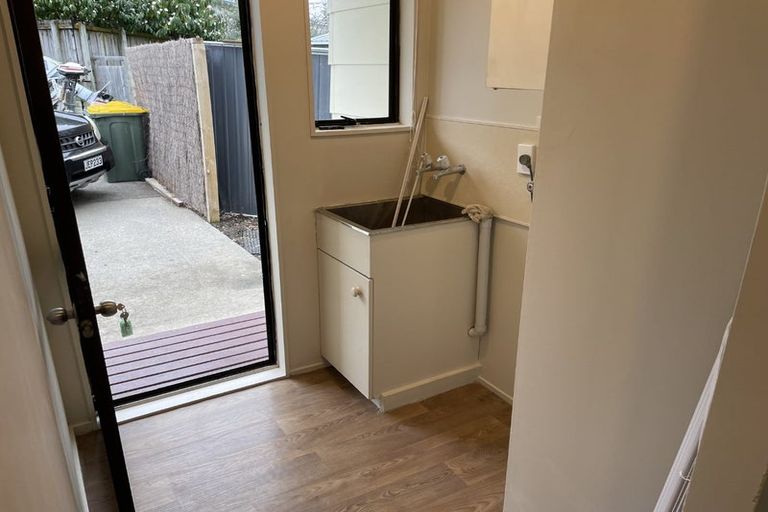 Photo of property in 9b Penton Road, Stanmore Bay, Whangaparaoa, 0932