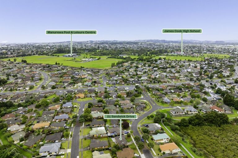 Photo of property in 21 Sandwick Drive, Weymouth, Auckland, 2103