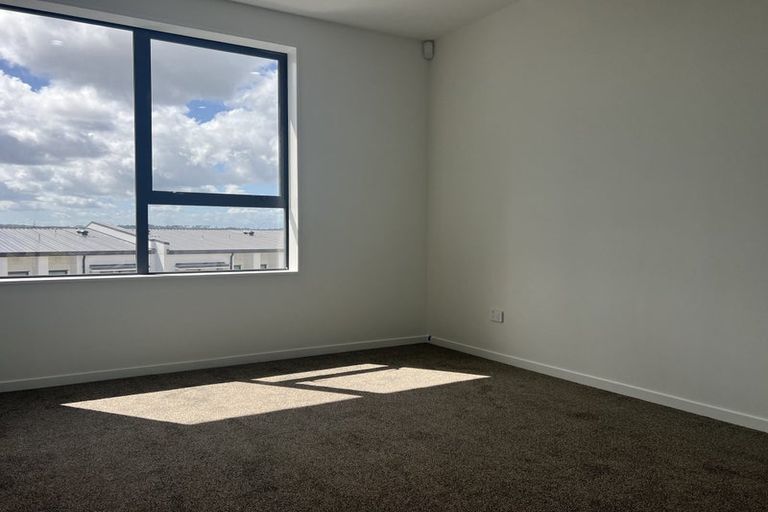 Photo of property in 99 Settlers Avenue, Hobsonville, Auckland, 0618