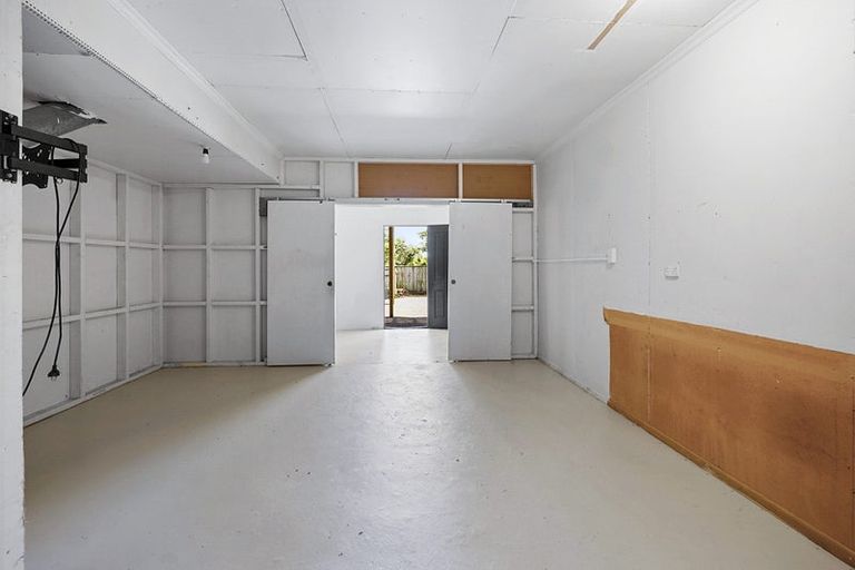 Photo of property in 18 Norwich Avenue, Spotswood, New Plymouth, 4310