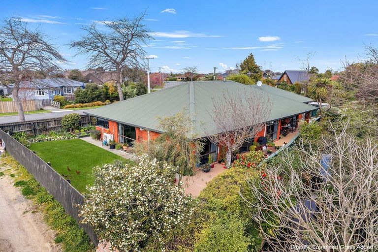 Photo of property in 39 Bank Street, Amberley, 7410