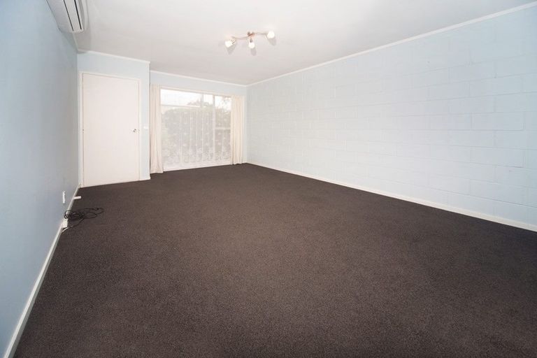 Photo of property in 4/174 Birkdale Road, Birkdale, Auckland, 0626