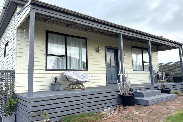 Photo of property in 2 Coakley Street, Blaketown, Greymouth, 7805
