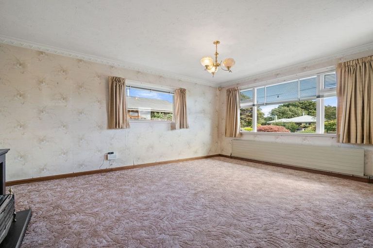 Photo of property in 19 Gainsborough Street, Hoon Hay, Christchurch, 8025