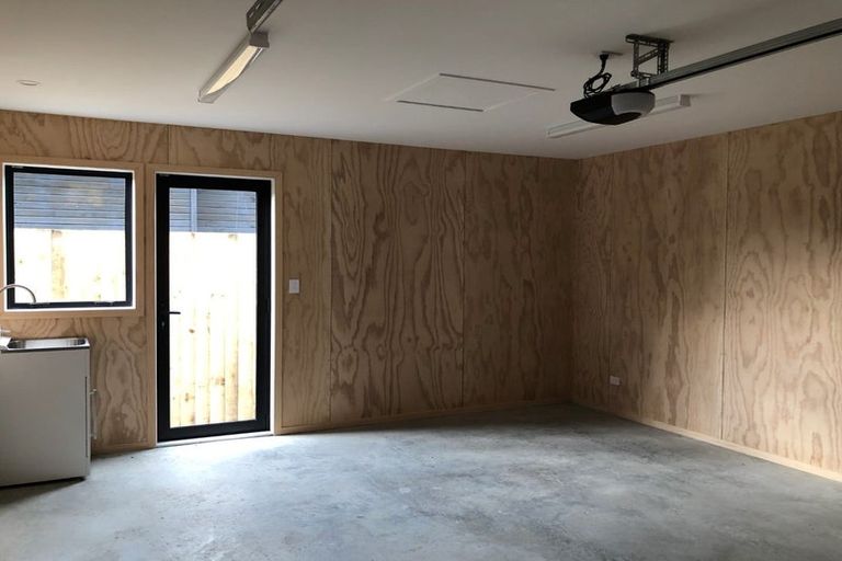 Photo of property in 1/1 Beaver Road, Blenheim, 7201