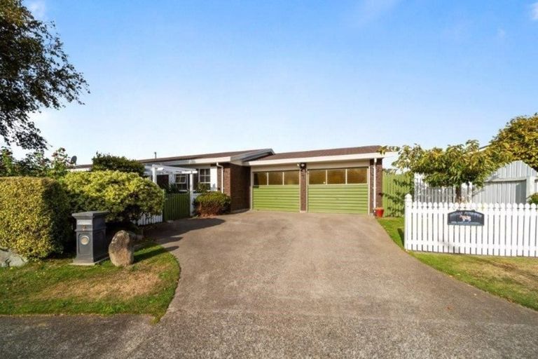 Photo of property in 9 Murdoch Street, Hawera, 4610
