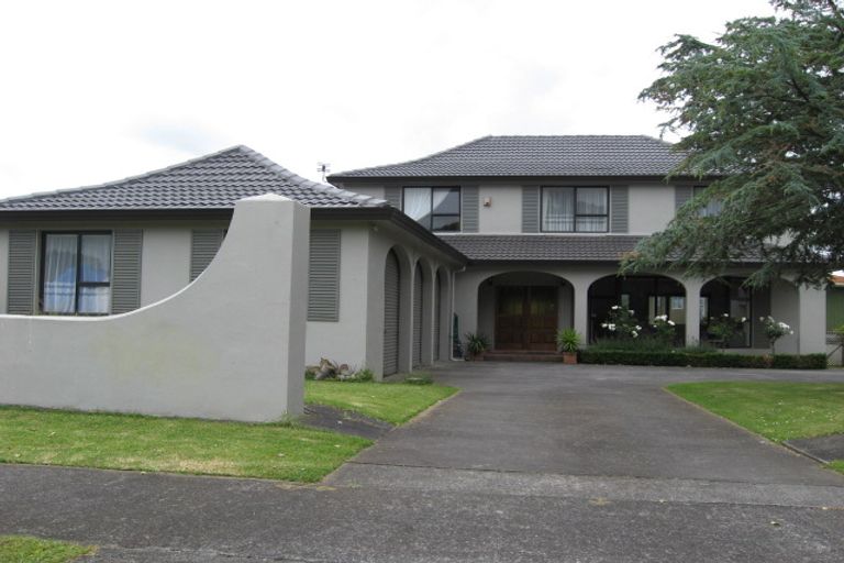 Photo of property in 105 Muir Avenue, Mangere Bridge, Auckland, 2022