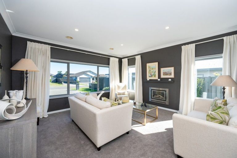 Photo of property in 29 Whakatomo Place, Havelock North, 4130