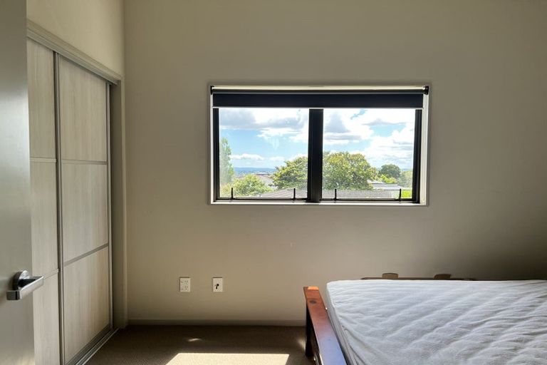 Photo of property in 12/46 Carlos Drive, Flat Bush, Auckland, 2016