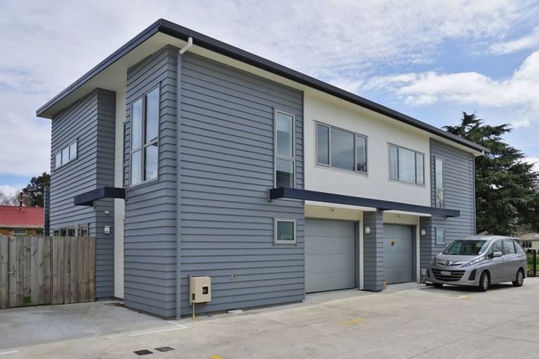 Photo of property in 13u2 Crosher Place, Silverdale, Hamilton, 3216