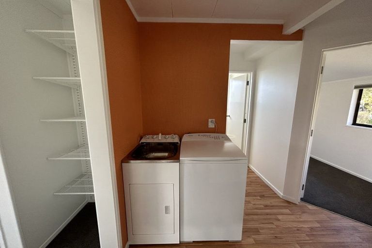 Photo of property in 71 Manuka Crescent, Wanaka, 9305