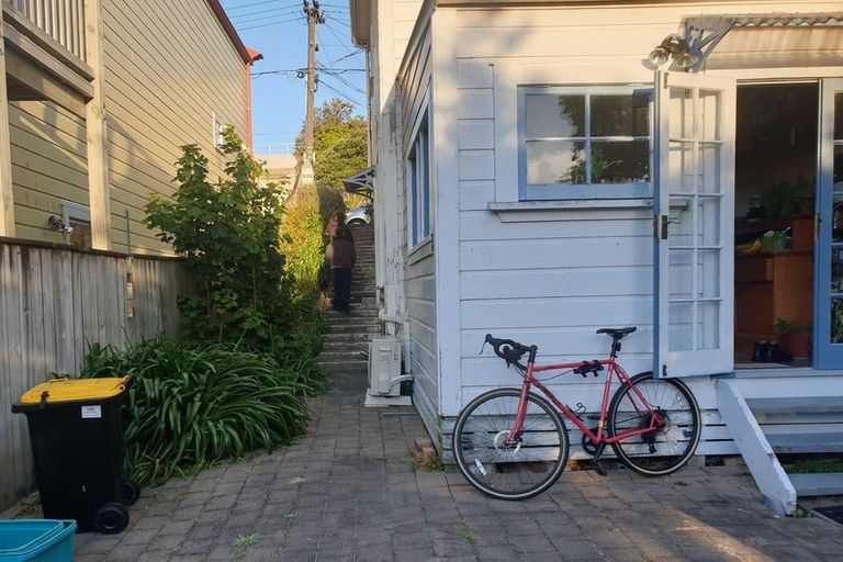 Photo of property in 10 Daniell Street, Newtown, Wellington, 6021