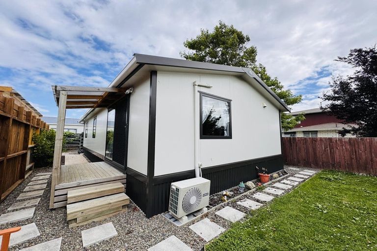 Photo of property in 67 Rhodes Drive, Kelvin Grove, Palmerston North, 4414
