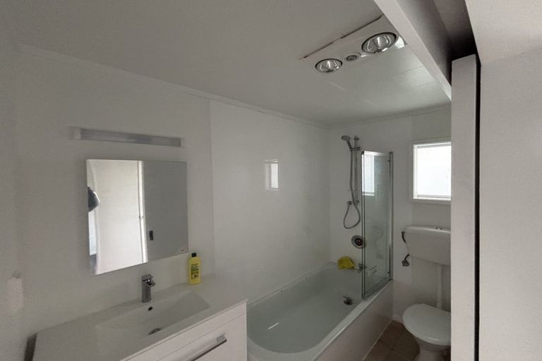 Photo of property in 16c Buckley Grove, Paraparaumu, 5032