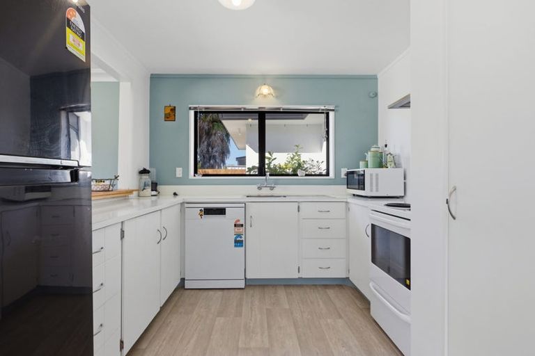 Photo of property in 36a Heron Avenue East, Matua, Tauranga, 3110