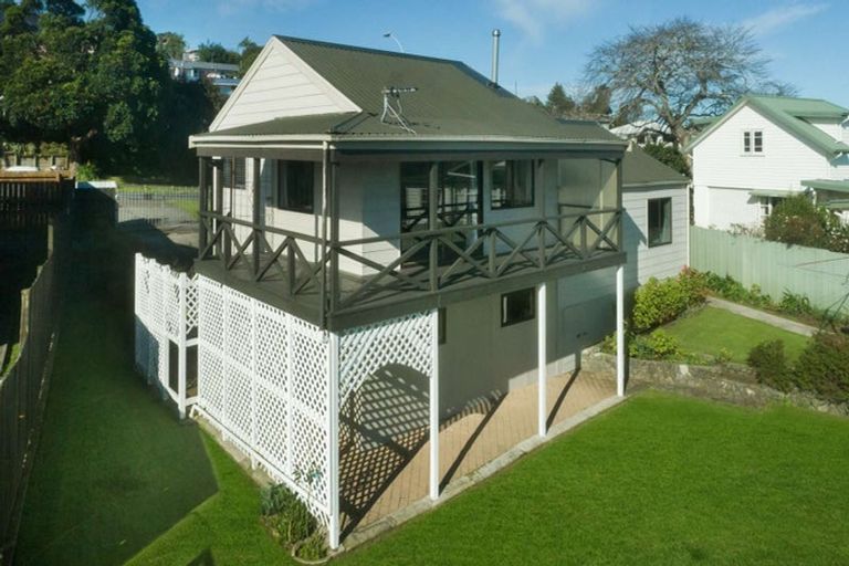 Photo of property in 327 Waihi Road, Judea, Tauranga, 3110