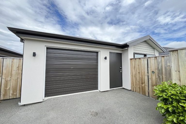Photo of property in 39 Lady Isaac Drive, Rolleston, 7615