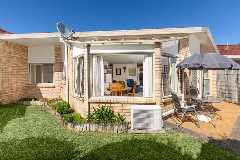 Photo of property in 18/169 Sturges Road, Henderson, Auckland, 0612