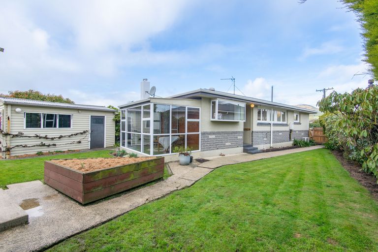 Photo of property in 106 Bush Road, Mosgiel, 9024